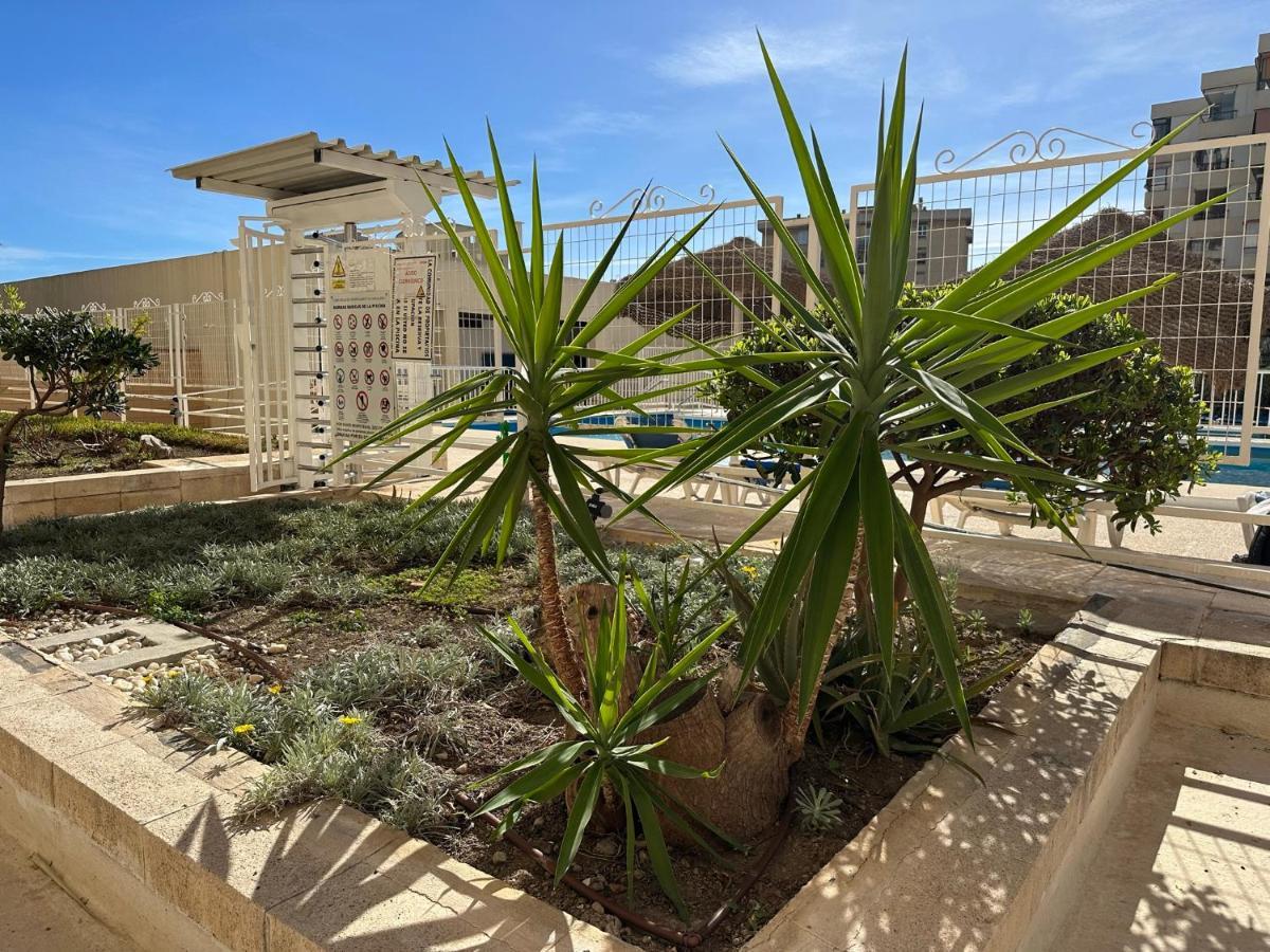 Apartamento Con Vista Al Mar En La Mitica Nogaler Torremolinos Bagian luar foto