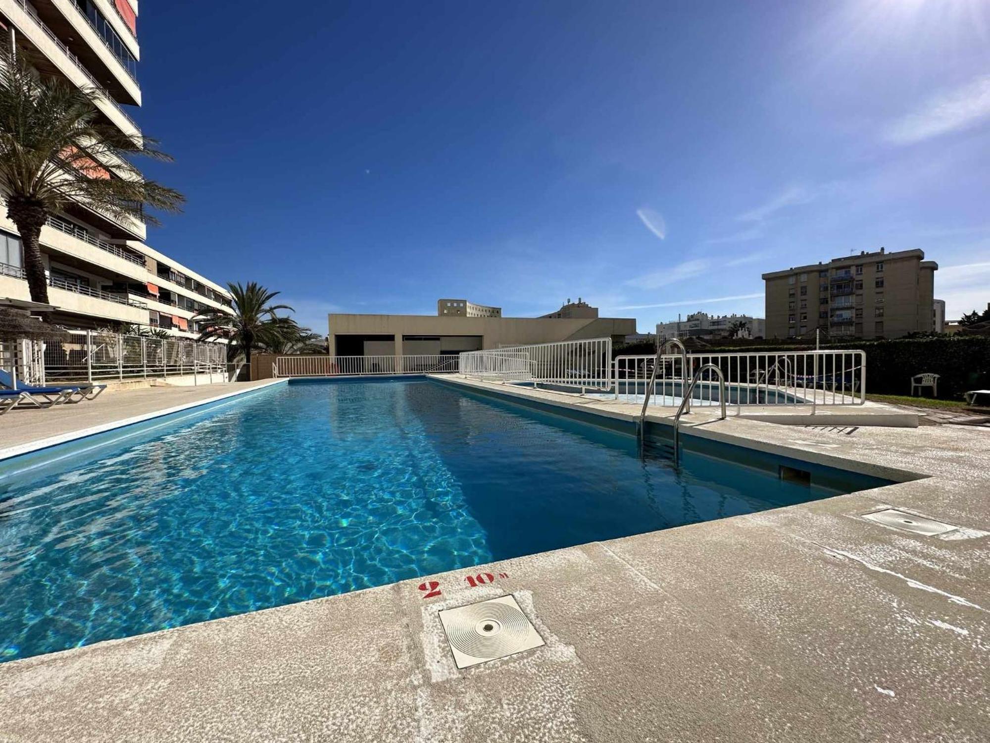 Apartamento Con Vista Al Mar En La Mitica Nogaler Torremolinos Bagian luar foto
