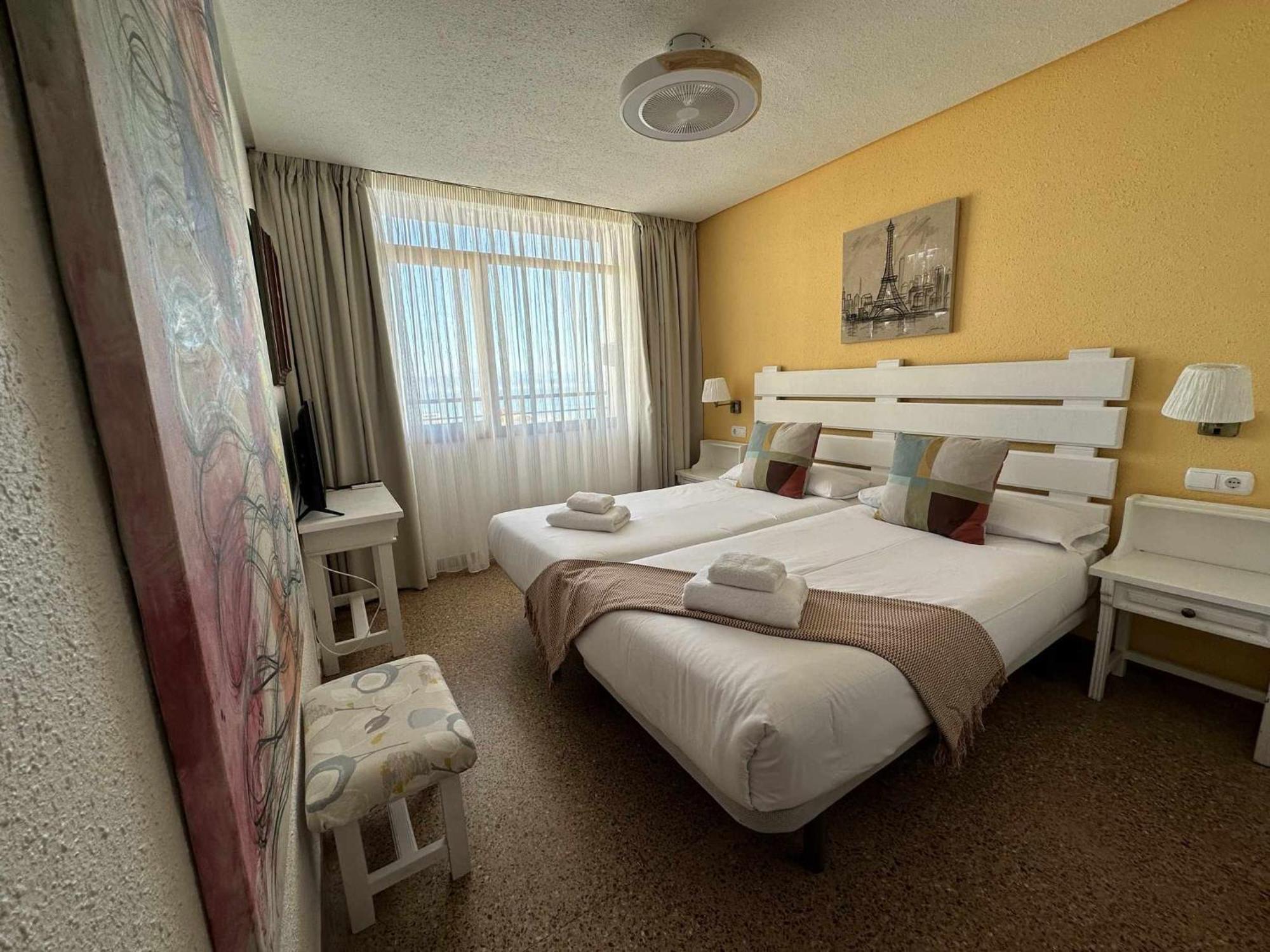 Apartamento Con Vista Al Mar En La Mitica Nogaler Torremolinos Bagian luar foto